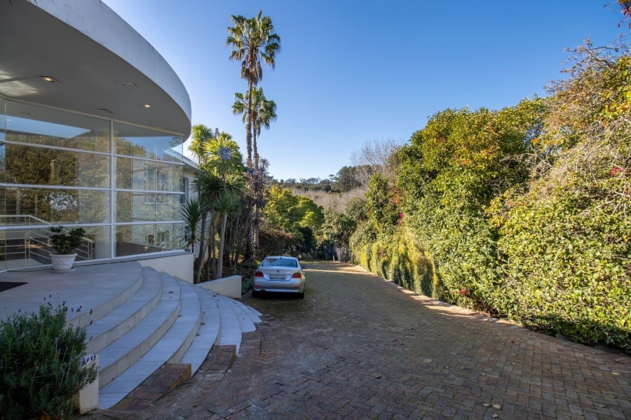 7 Bedroom Property for Sale in Constantia Western Cape